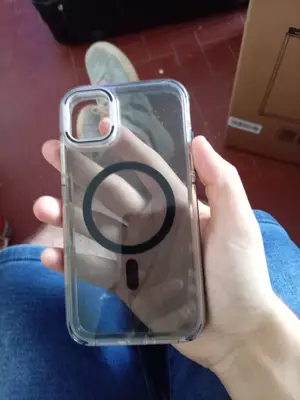 Lot 4 coques téléphone iPhone Samsung Redmi