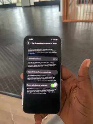iPhone 13 Pro 256 Go Bleu - Bon état - Miniature 3
