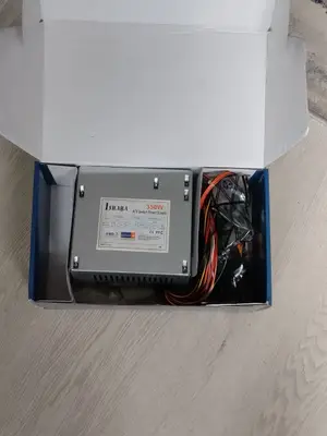50 Euro Lot 3 cartes mères MSI AM3+ + alimentation Enermax 550W - Miniature 4