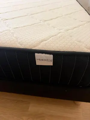 Ensemble matelas sommier tête de lit très bon état état neuf très peu servi - Miniature 2
