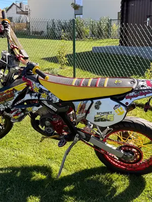 Yamaha DT 50 restaurée et préparée compétition, excellent état proche du neuf