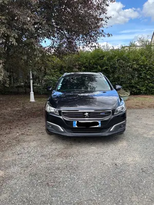 Peugeot 508 SW Business 1.6 BlueHDI 120cv BVA 2016 - Miniature 2