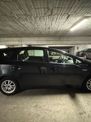 Toyota Prius+ 2019 Hybride Full Option Cuir - Miniature 3