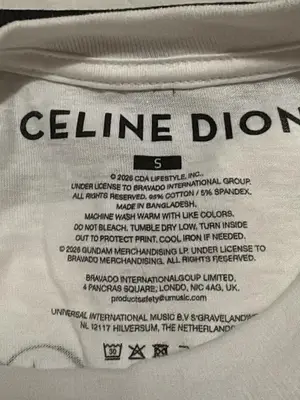 T-shirt Céline Dion du concert à Paris 2026, taille S, neuf jamais porté - Miniature 3