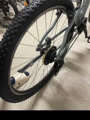 Vélo Rockrider 26 pouces en bon état - Miniature 4