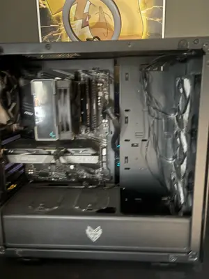 PC gaming avec RTX 4060 Ti Spider-Man Edition, Ryzen 5 5500 et 16 Go de RAM - Miniature 2