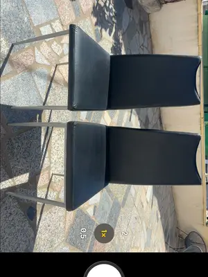 Chaises en bon état