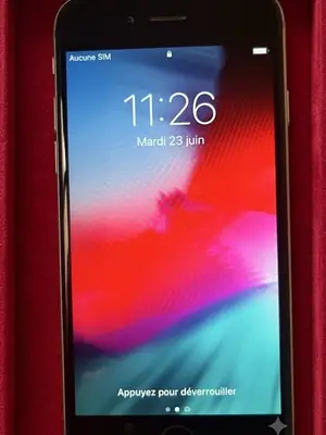 iPhone 6 64GB - Batterie 96% - Fonctionnel