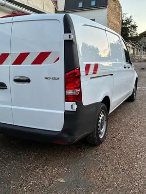 Mercedes-Benz Vito 110 CDI Long Pro 2021, diesel, boîte manuelle, 68 500 km - Miniature 5