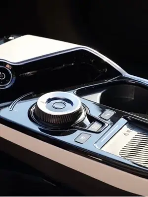 Location d’une Kia EV6 pour chauffeur VTC - Miniature 4