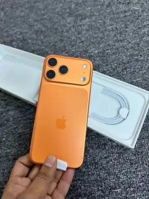 iPhone 17 Pro Max 256 Go neuf, original et en boîte scellée - Miniature 2