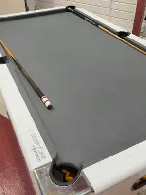 Billard américain démonté de 2,21 x 1,21 m avec boules et queues incluses - Miniature 2