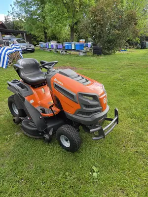 Tracteur tondeuse Husqvarna TS 346 - 143h - Parfait état