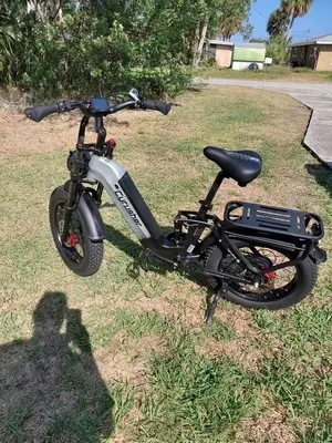 Vélo électrique Curusher Mini Fat-Tire comme neuf avec porte-bagages