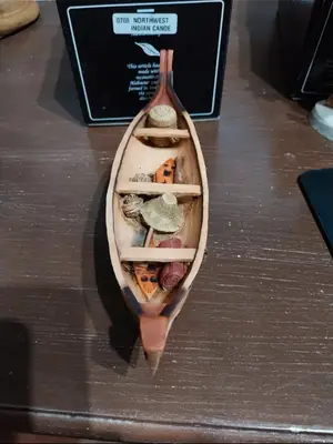 Canoë de collection en bois de châtaignier d’Inde - Miniature 2