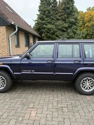 Jeep Cherokee Limited 4.0 XJ 1 Hd. - Miniature 4