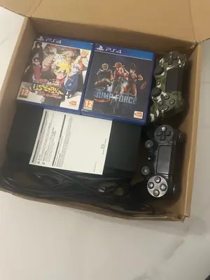PlayStation 4 - Console de jeu - Miniature 3