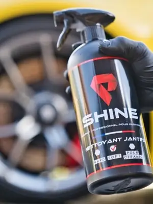 Nettoyant jantes Soft contre les poussières de frein et la saleté
