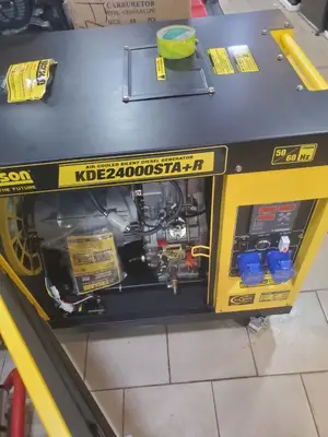 Générateur Vackson 12 kVA disponible en monophasé ou triphasé - Miniature 3
