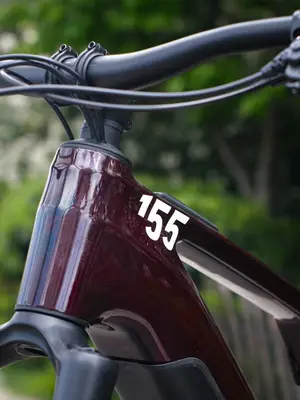 VTT électrique CUBE Stereo Hybrid 155 bordeaux comme neuf, batterie 750 Wh - Miniature 2