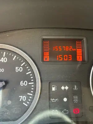 Voiture petit prix - Contrôle technique OK - Miniature 3