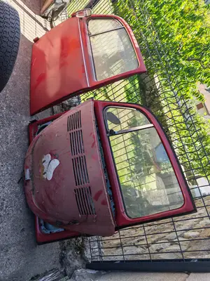 Volkswagen Cox de 1971 pour projet de restauration, avec pièces supplémentaires - Miniature 5