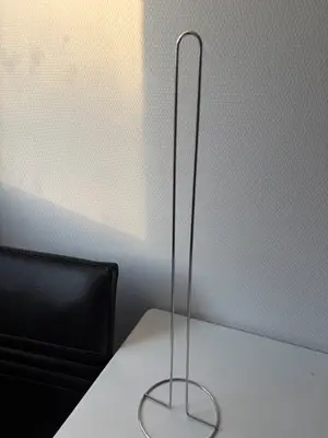 Porte-rouleau de papier toilette sur pied