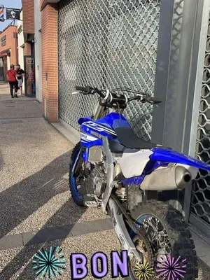 Yamaha YZ 85cc 2T 2019 - Moto cross très bon état - Miniature 4