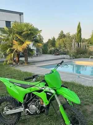 Kawasaki KX 250F 2023/2024 - Excellent état - Miniature 2