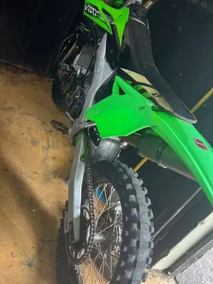 Kawasaki KX 250F 2023/2024 - Excellent état - Miniature 4