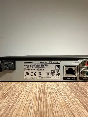 Lecteur Blu-Ray Sony BDP-S370 avec télécommande - Miniature 5