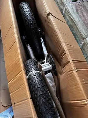 VTT noir en bon état