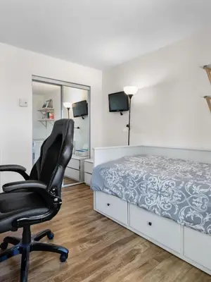 Appartement F3 à Paris avec deux chambres et emplacement parfait - Miniature 4