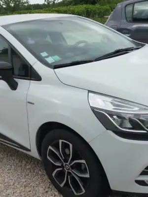 Renault Clio IV - Bon état, CT OK - Miniature 2