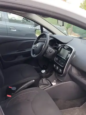 Renault Clio IV - Bon état, CT OK - Miniature 4
