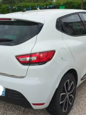Renault Clio IV - Bon état, CT OK - Miniature 3