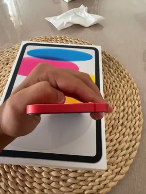 iPhone 12 rouge - Miniature 5