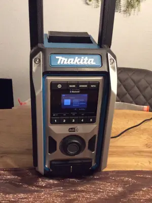 Radio de chantier Makita DMR115 DAB+ Bluetooth