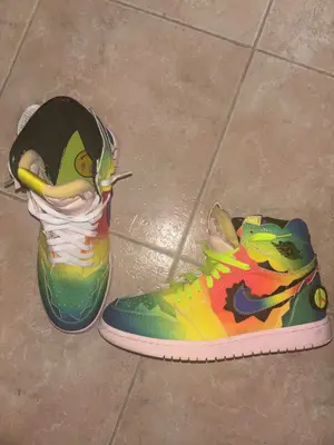 Jordan 1 J Balvin Taille 43 - Miniature 2