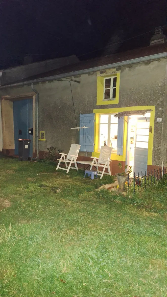 Jolie maison à la campagne avec garage et jardin - Photo 1