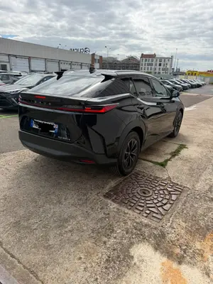 Toyota bZ4X neuf, 0 km, offre pour chauffeurs VTC - Miniature 2