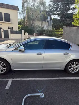 Peugeot 508 HDi 2016 - 310 km - Miniature 4