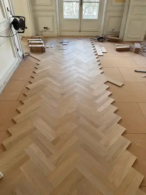 Pose de parquet - Professionnel expérimenté - Miniature 2