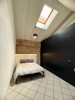 Appartement T3 meublé 72 m² + 2 chambres + parking privatif + 5min à pied de la place du Vigan - Miniature 4