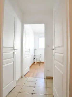 Charmant appartement 32m² à louer - Marseille 2ème - Miniature 5