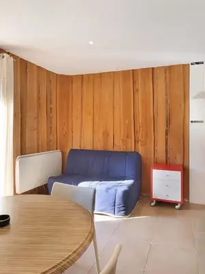 Propriété avec trois gîtes indépendants, capacité totale de 24 personnes - Miniature 4