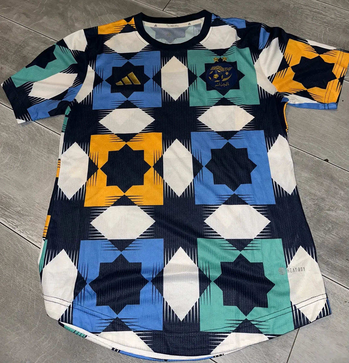 Maillot de l’Algérie en très bon état - Photo 1