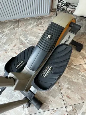 Vélo elliptique ProForm en bon état - Miniature 4