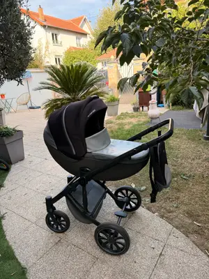 Poussette Anex Turbo Pro 2-en-1 en très bon état