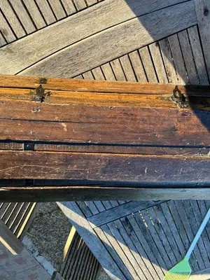 Ancienne caisse en bois style rustique - Miniature 2